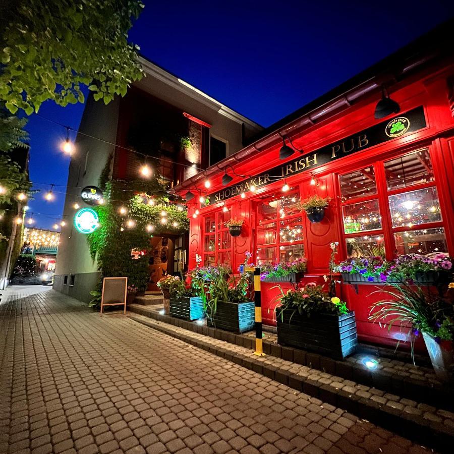 Shoemaker Irish Pub & Accommodation Κίελτσε Εξωτερικό φωτογραφία