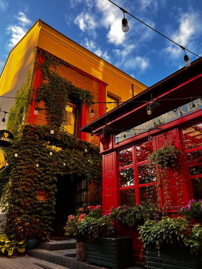 Shoemaker Irish Pub & Accommodation Κίελτσε Εξωτερικό φωτογραφία