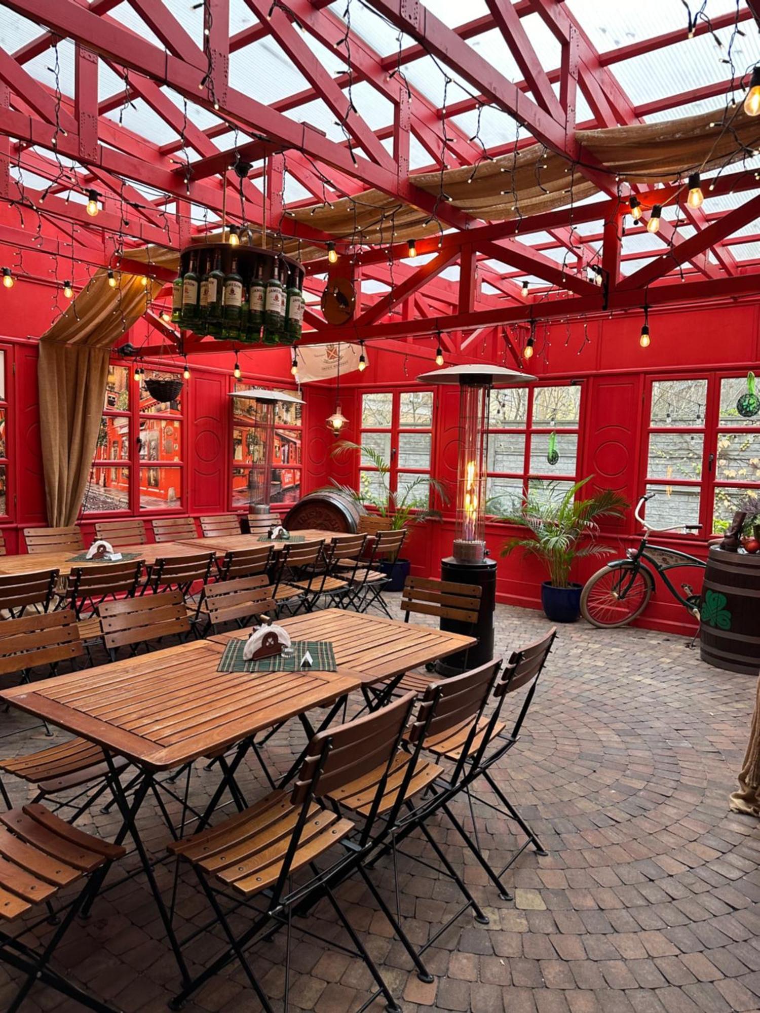 Shoemaker Irish Pub & Accommodation Κίελτσε Εξωτερικό φωτογραφία