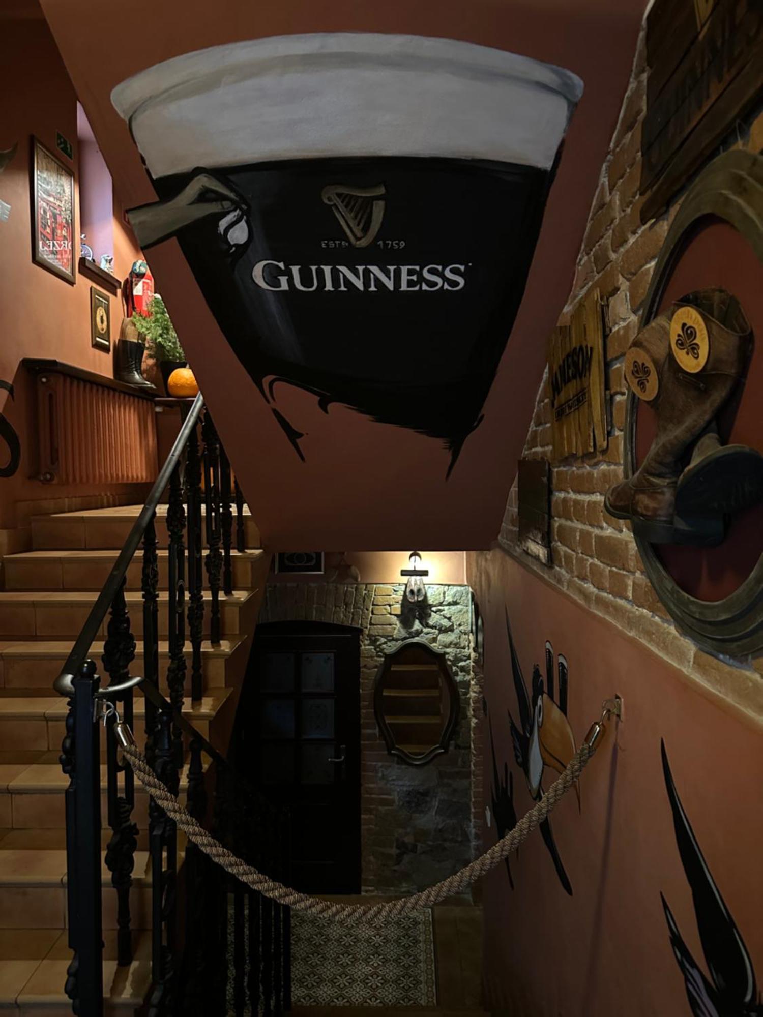 Shoemaker Irish Pub & Accommodation Κίελτσε Εξωτερικό φωτογραφία
