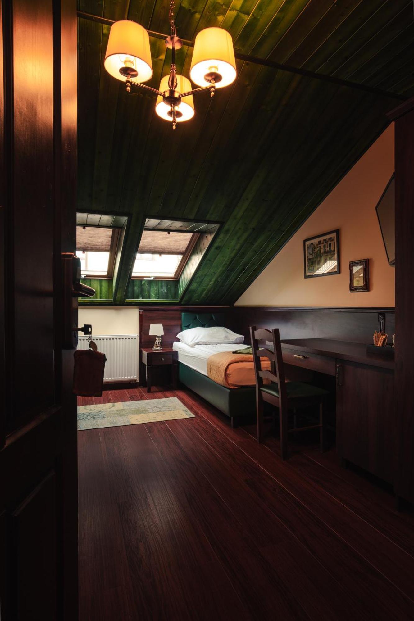 Shoemaker Irish Pub & Accommodation Κίελτσε Εξωτερικό φωτογραφία