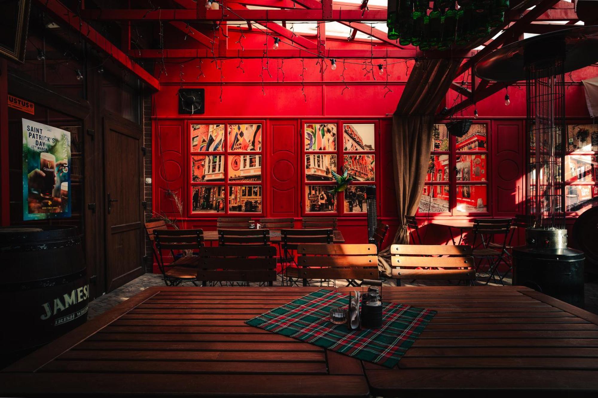 Shoemaker Irish Pub & Accommodation Κίελτσε Εξωτερικό φωτογραφία
