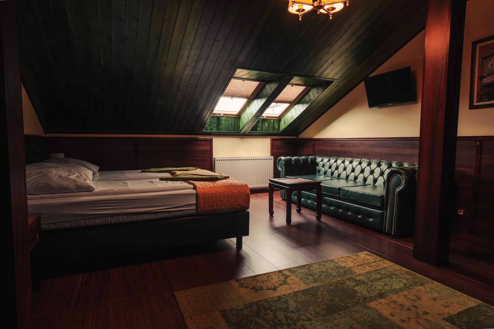 Shoemaker Irish Pub & Accommodation Κίελτσε Εξωτερικό φωτογραφία