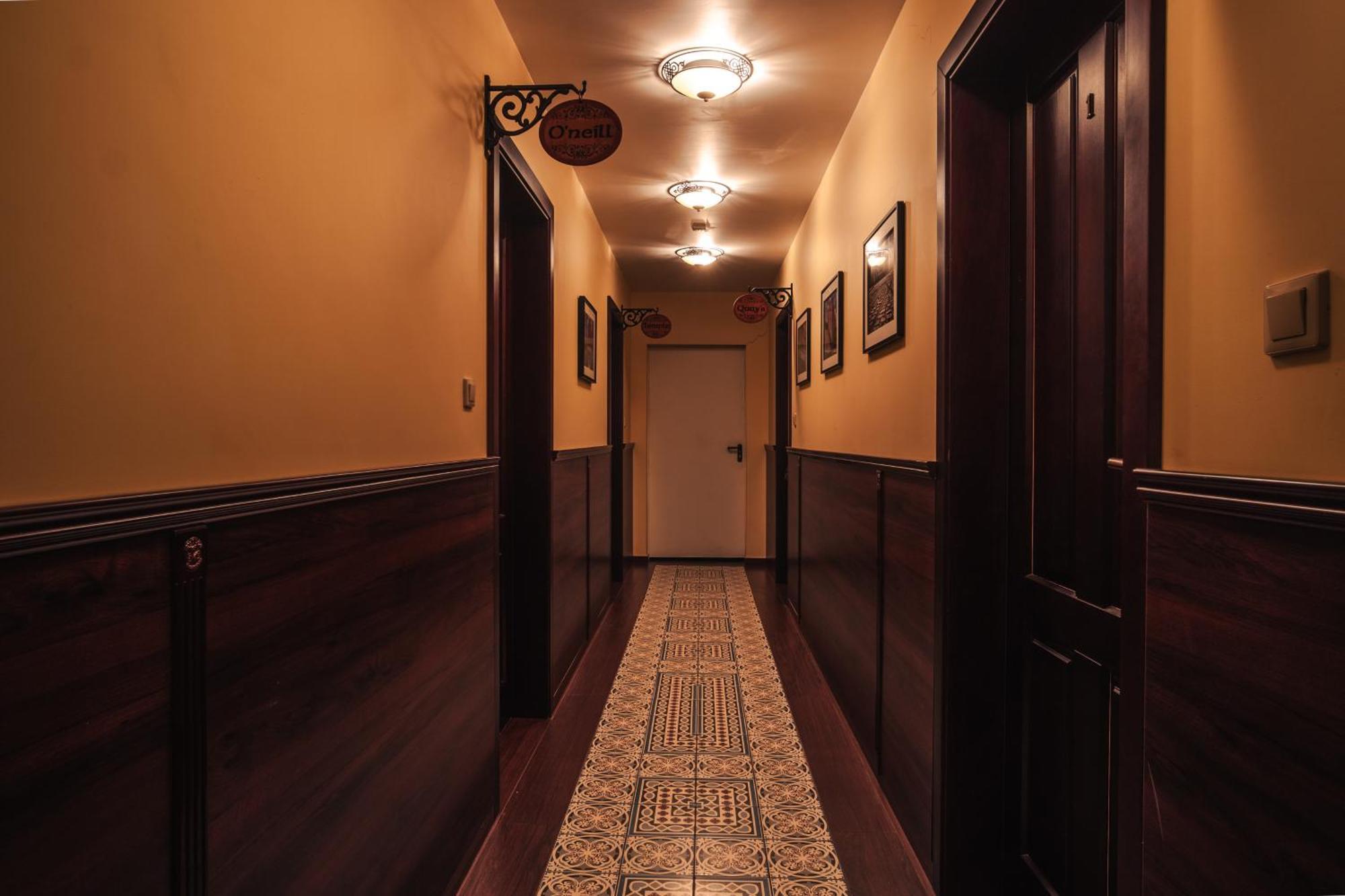 Shoemaker Irish Pub & Accommodation Κίελτσε Εξωτερικό φωτογραφία