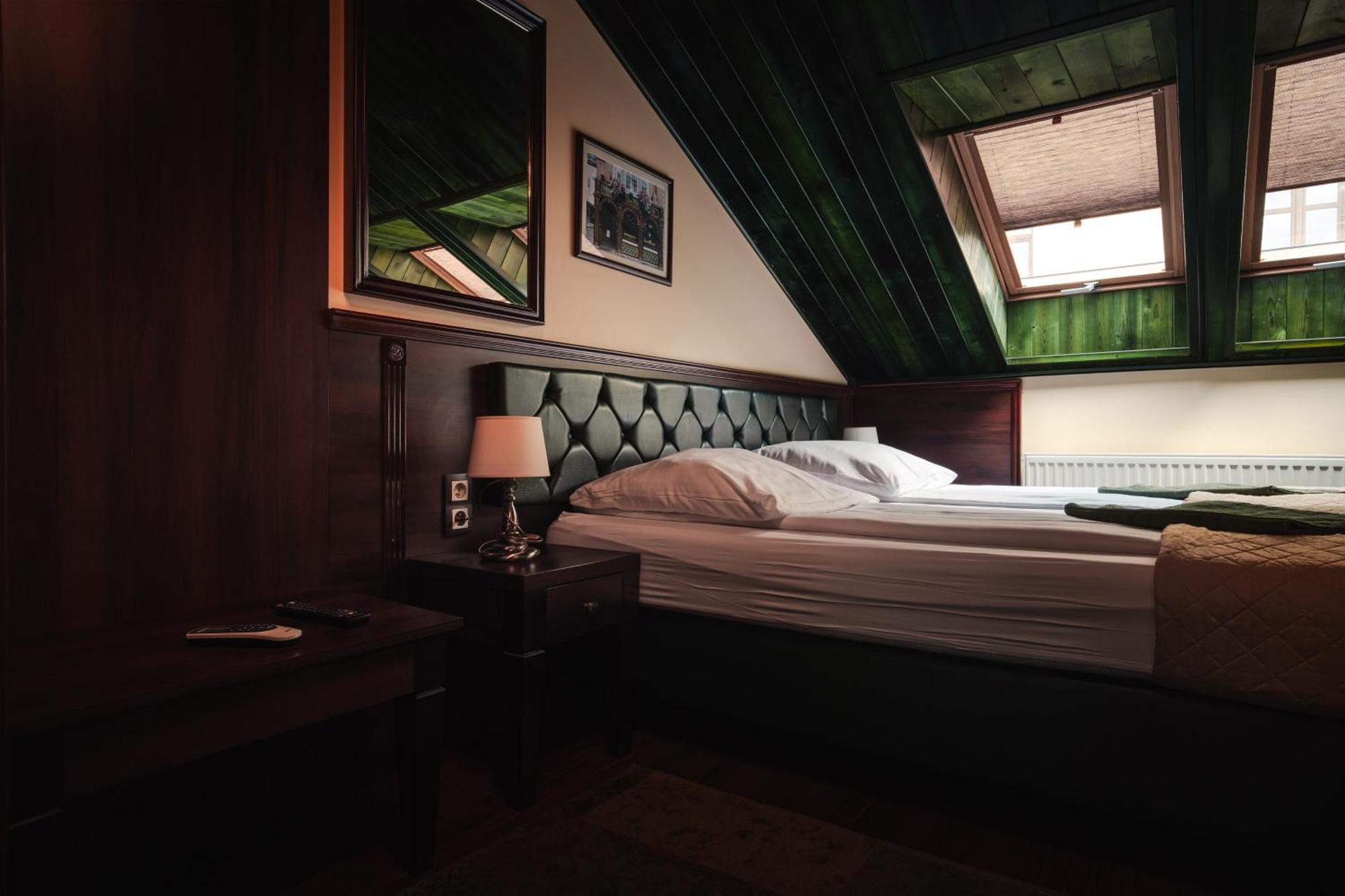 Shoemaker Irish Pub & Accommodation Κίελτσε Εξωτερικό φωτογραφία