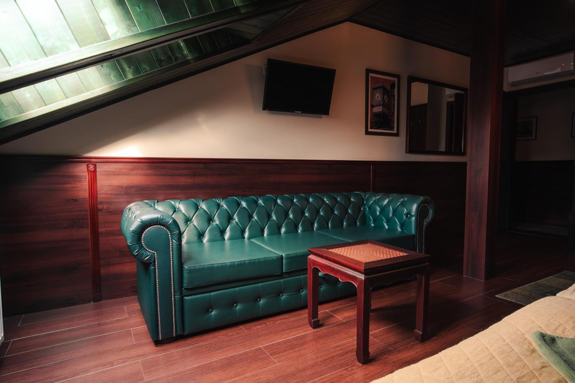 Shoemaker Irish Pub & Accommodation Κίελτσε Εξωτερικό φωτογραφία